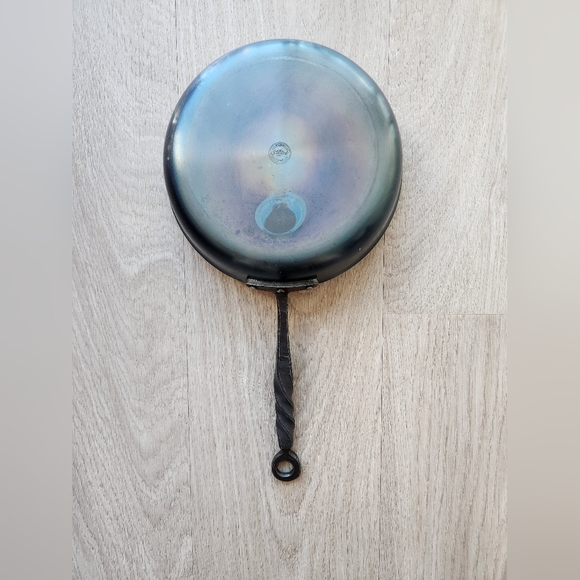 Northwest Skillet Company 8" Carbon Steel Fry Pan - Picture 5 of 8